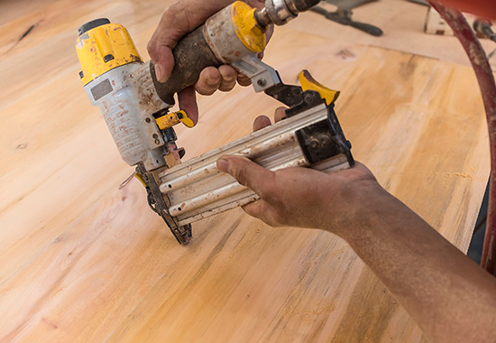 Compression nailer