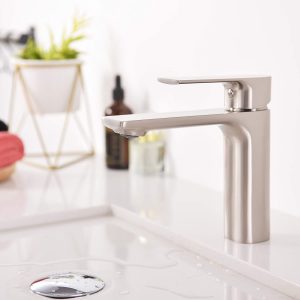 COS-Robinet simple poign?e en nickel bross?