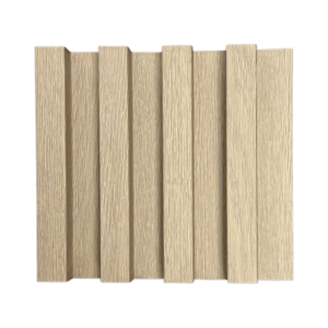 Un panneau mural en PVC cannelé 6 3/4" x 10'