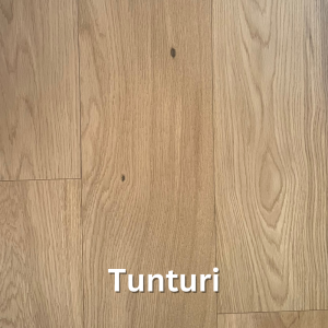 Floorest - 7 1/2 po x 3/4 po - chêne blanc avec couche supérieure de 3 mm - bois franc d’ingénierie grade ABC - 23,32 pi²/boîte - couleur - TUNTURI