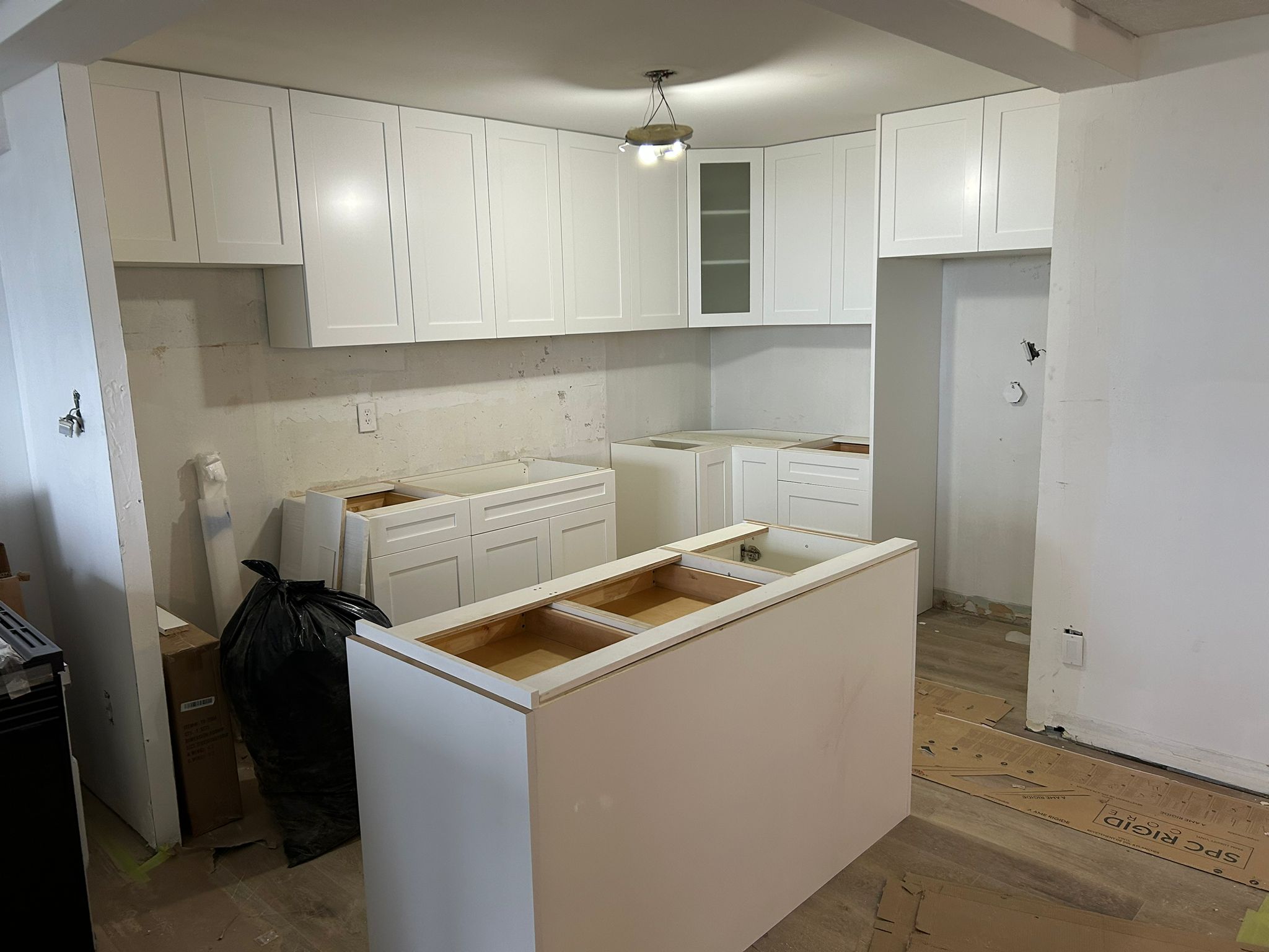 Kitchens & Countertops Cosmaroma Project 83